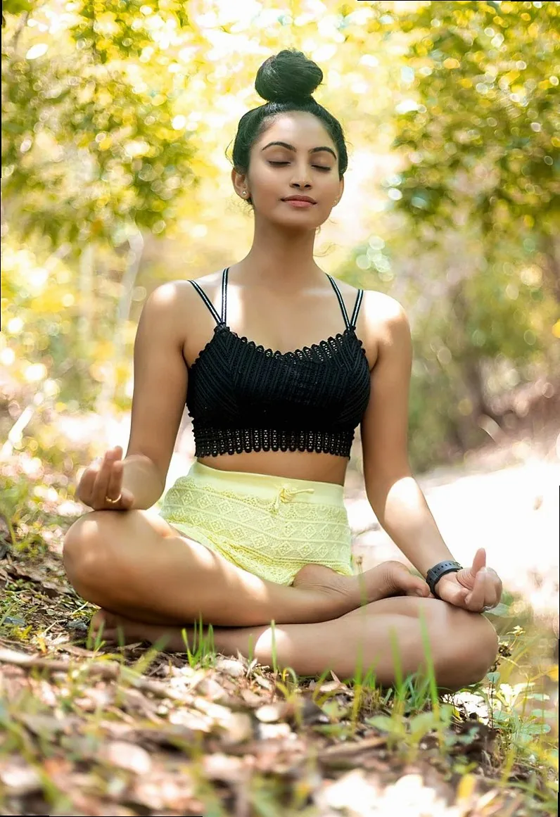 shamatajofficial, yoga, yogini, trinetraphotography, aerial yoga, girl yogi, acroyoga, yoga model, yoga woman, yoga teac